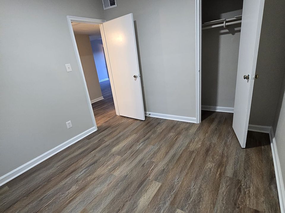 1st image of 6192 Greenwood Dr APT 2