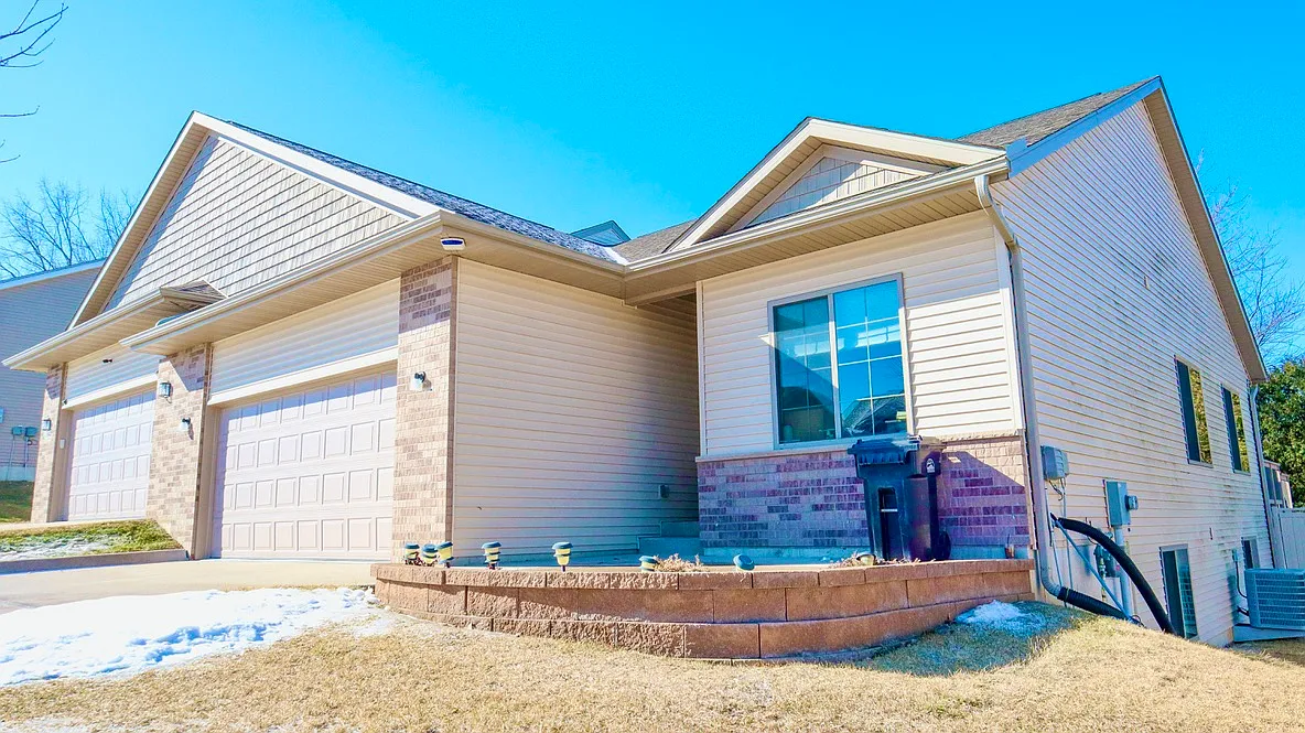 Building Photo - 1449 Ozark Rdg