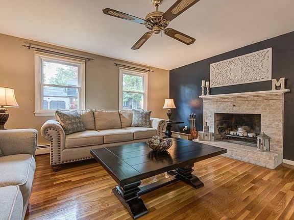5th image of 33 Muriel Ln