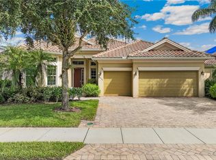 10964 Surrey Pl, Fort Myers, FL 33913