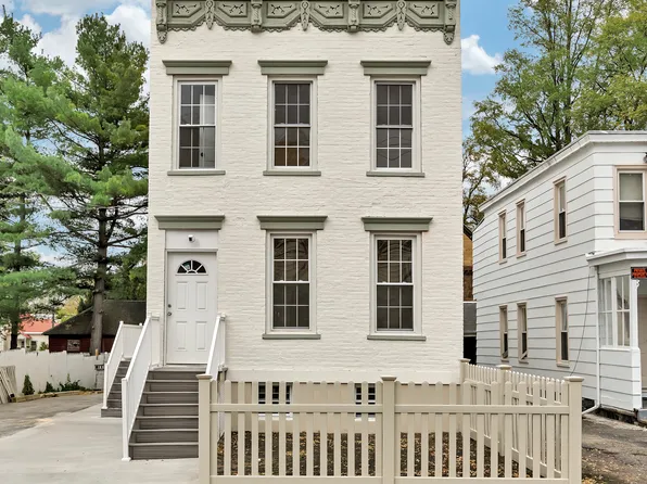 24 John St #2, Amsterdam, NY 12010