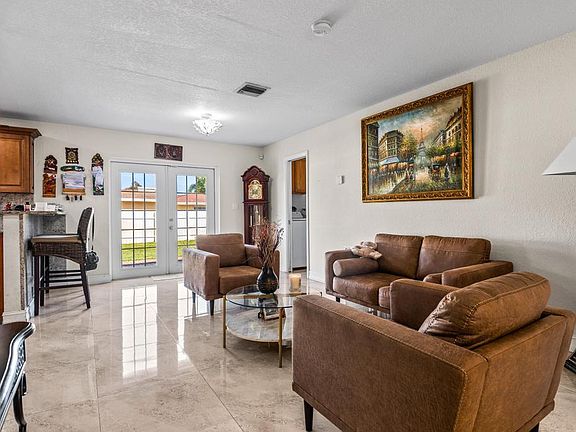 4th image of 2653 Starwood Circle