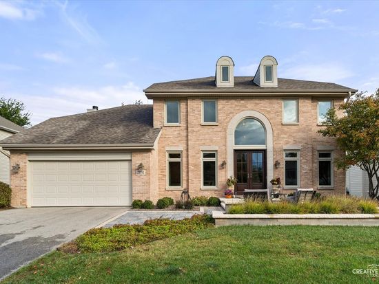 2131 Snow Creek Rd, Naperville, IL 60564