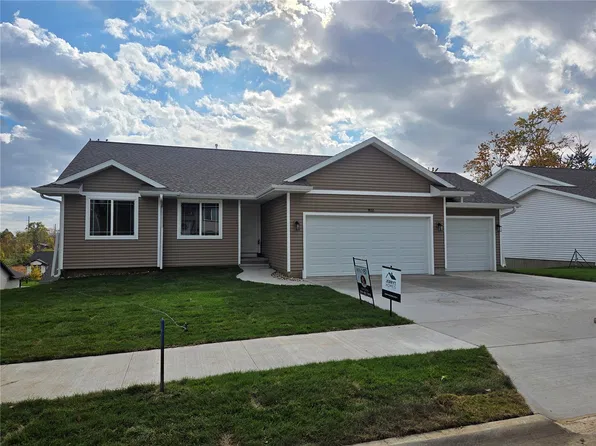 1833 Holly Meadow Ave SW, Cedar Rapids, IA 52404