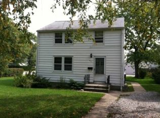 957 Gulf Rd, Elyria, OH 44035