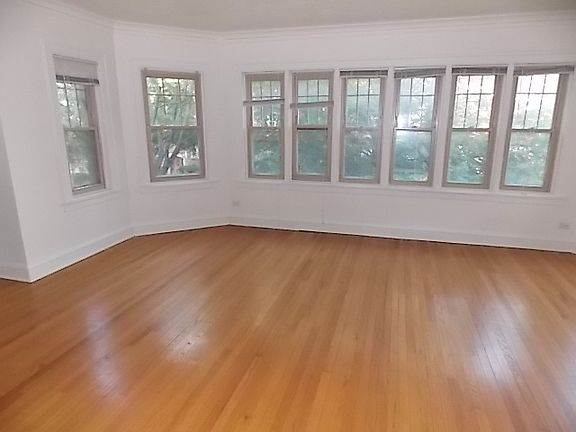 5th image of 8130 S Vernon Ave #2