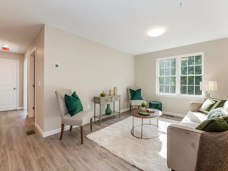 351 Summer St #2 — Photo 6