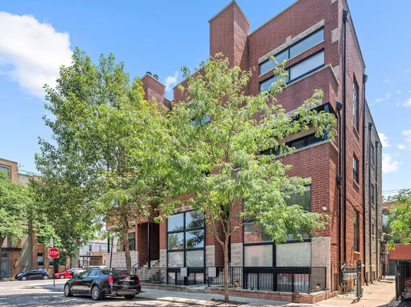 (undisclosed Address), Chicago, IL 60612