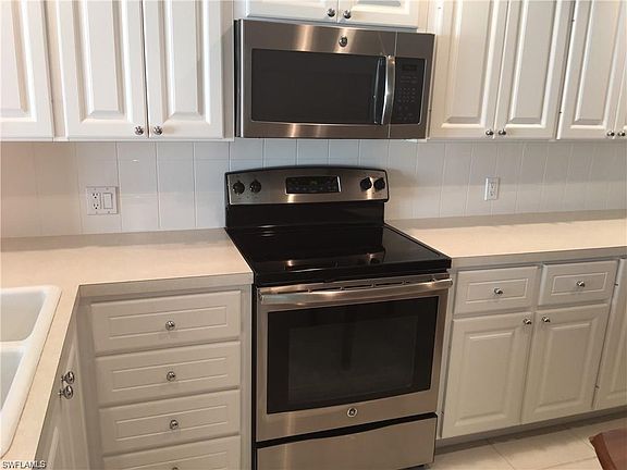 3rd image of 28025 Grossetto Way