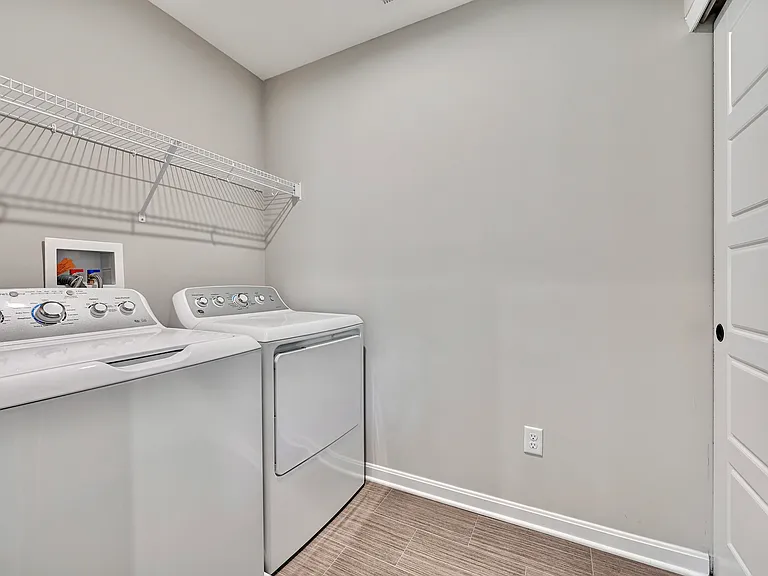 2307 Piazza Rdg — Photo 25