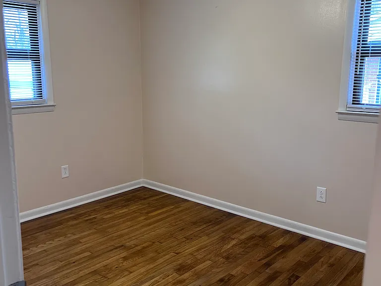 407 Railroad Ave — Photo 9