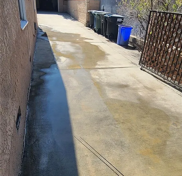 2403 N Lamer St — Photo 7