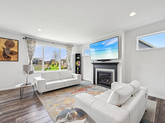 4th image of 704 Cozy Nest Dr