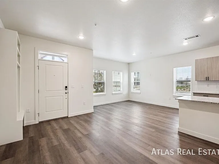 The Villas at Ridgeline Vista — Photo 78