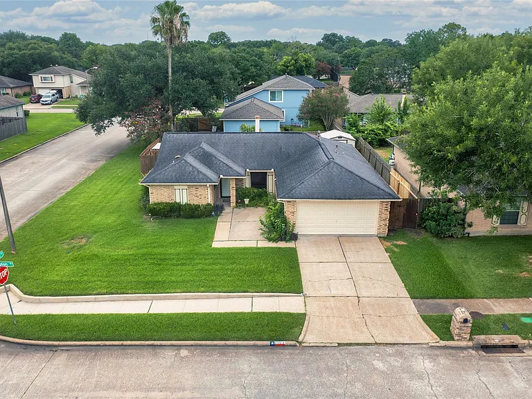 1103 W Brompton Dr — Photo 23