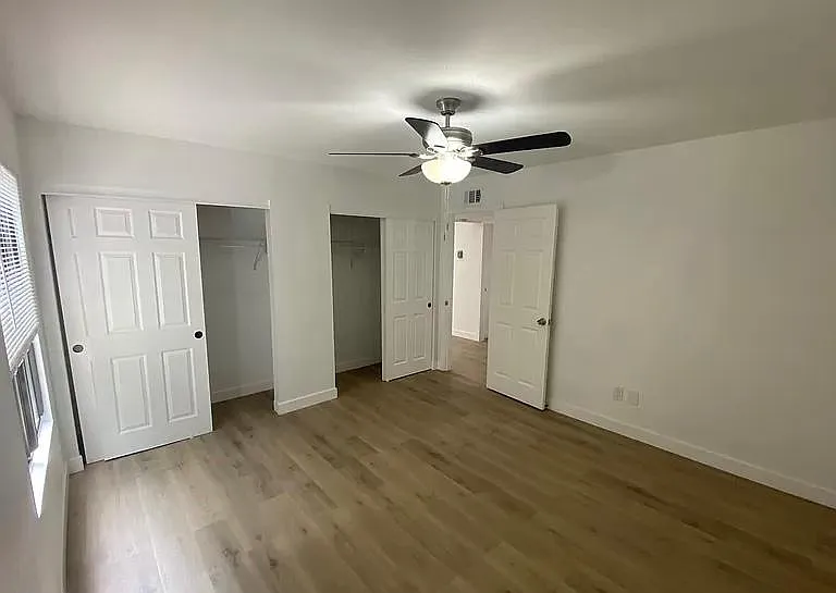 4950 N Miller Rd #136 — Photo 10