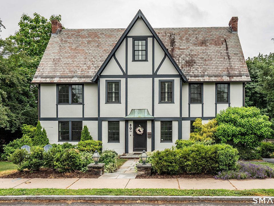 1st image of 59 West Hill Drive