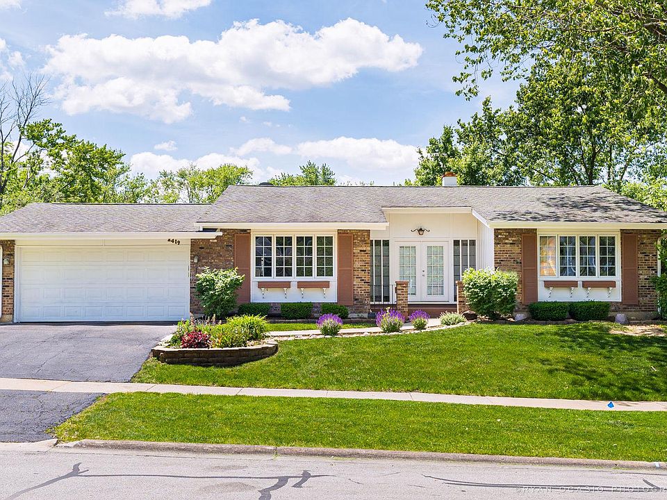 1st image of 2419 Wolfe Dr