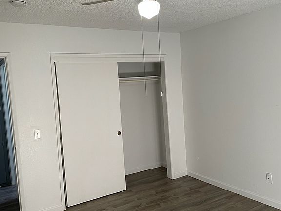 3rd image of 106 W Caldwell Ave #106