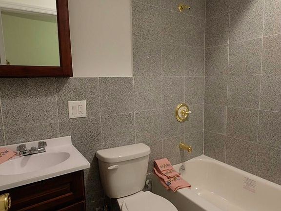 4th image of 551 W 152nd St APT 1R