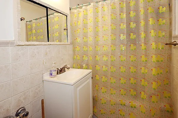 Sold by Berkshire Hathaway HomeServices Laffey International Realty | media 17