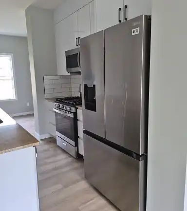 5th image of 11408 105th St NW #1A