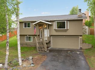 19007 Andreanof Dr, Eagle River, AK 99577