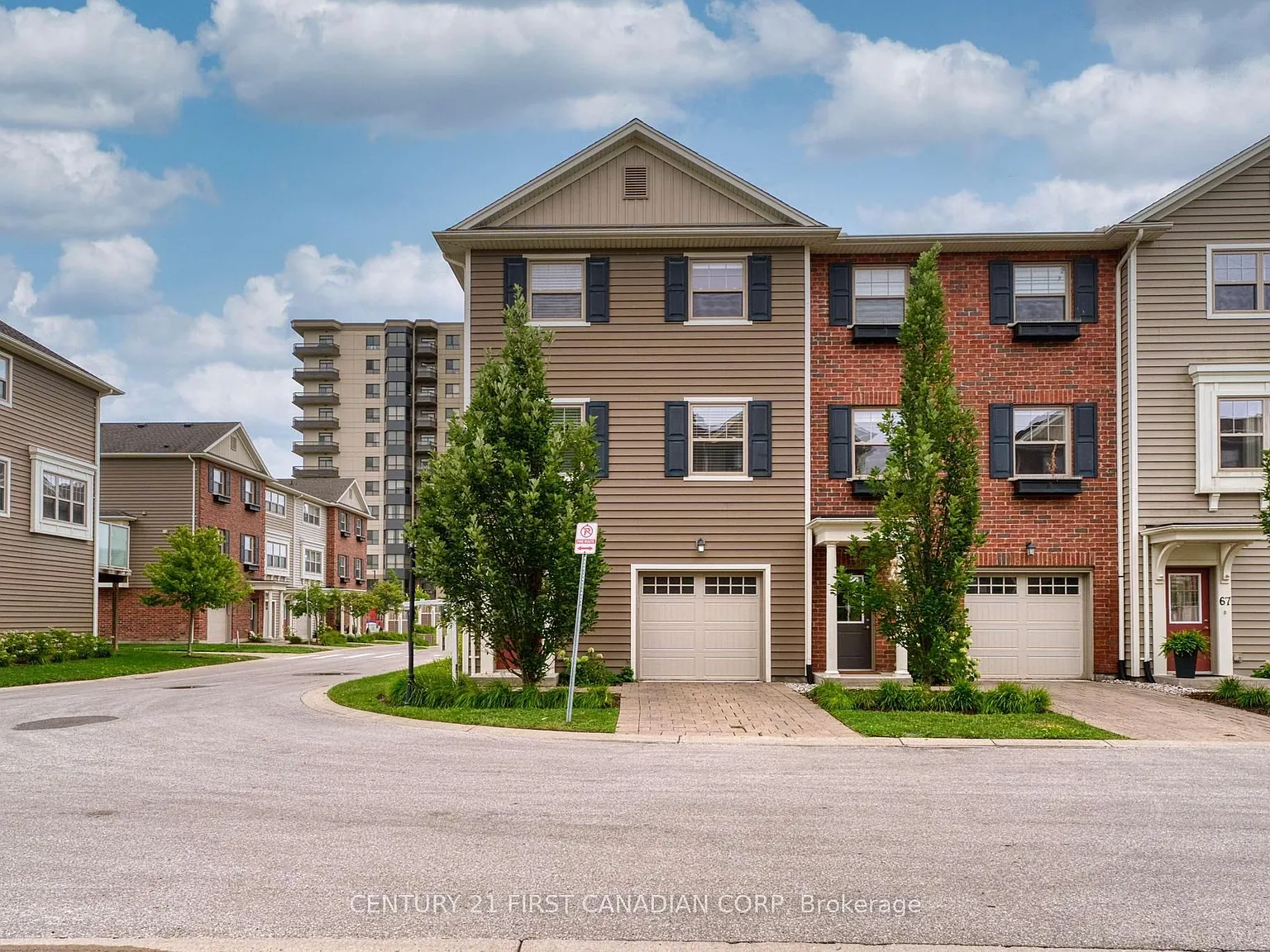 3 bed, $2,650 — Photo 1