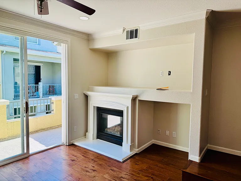 2541 Heron Ct — Photo 24