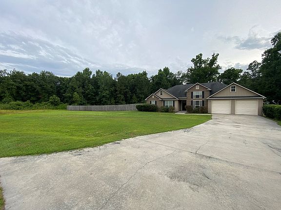 4th image of 12 Palmetto Pines Cir