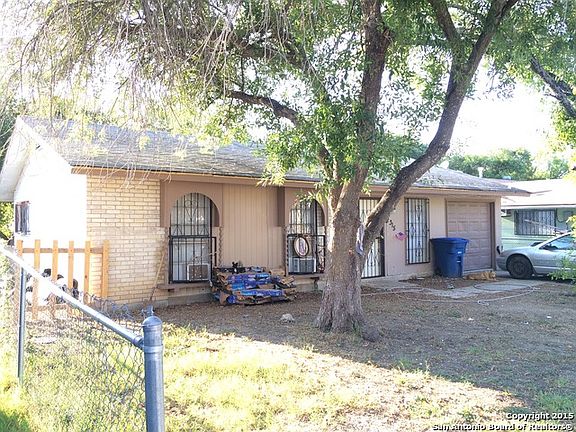 2nd image of 8315 Creek Bend Dr