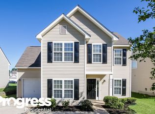 12809 Deaton Hill Dr, Charlotte, NC 28269