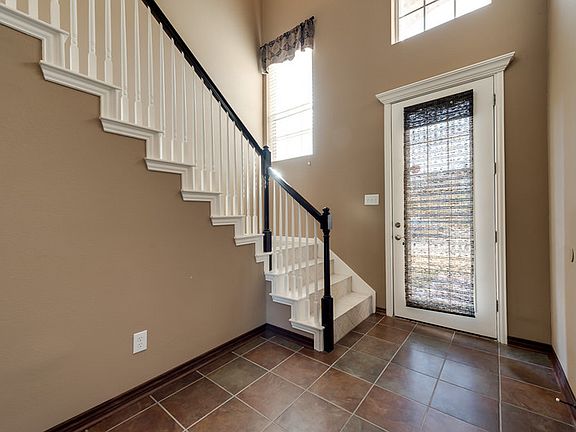 2nd image of 8508 Sunset Cove Ct