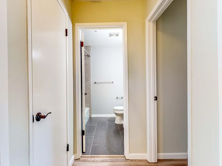372 Los Alamos Rd — Photo 30
