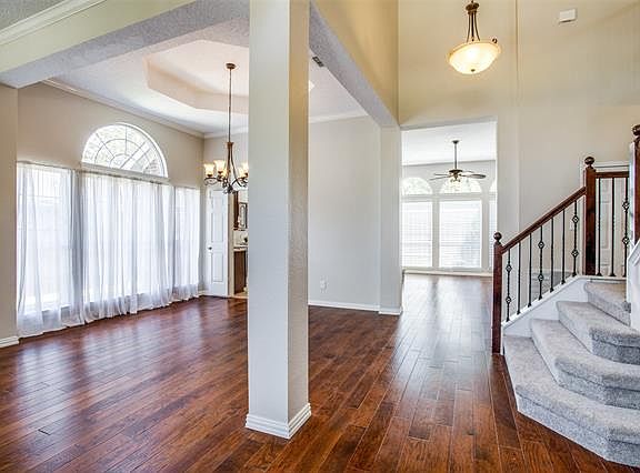 5th image of 1316 Newbury Ln