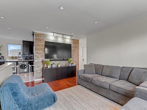 4th image of 69-27 218 Street #Upper