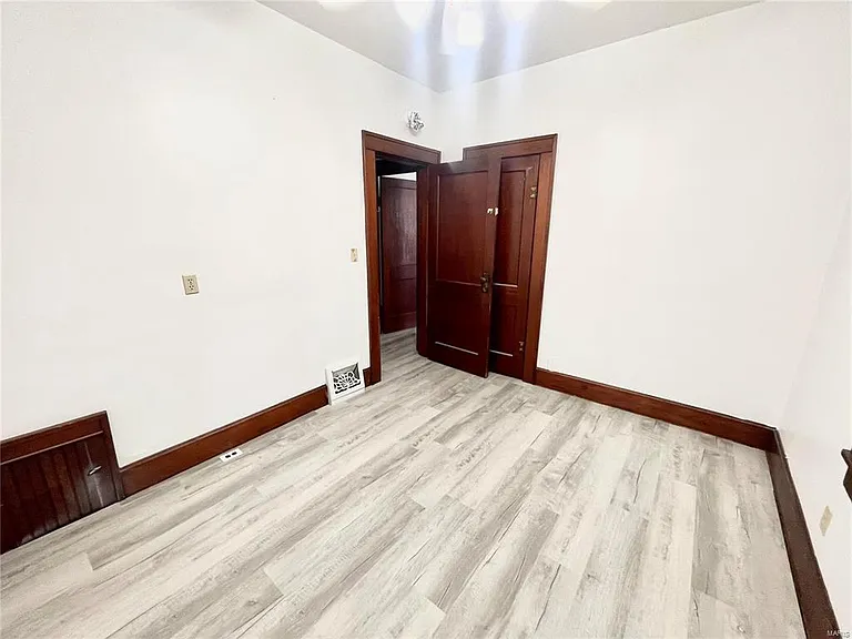 1623 Main St — Photo 19
