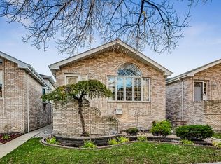 6733 W 64th Pl, Chicago, IL 60638