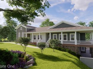 947 E Tienken Rd, Rochester Hills, MI 48306