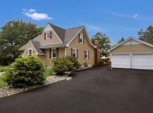 68 Evelyn Ave, Franklin Park, NJ 08823