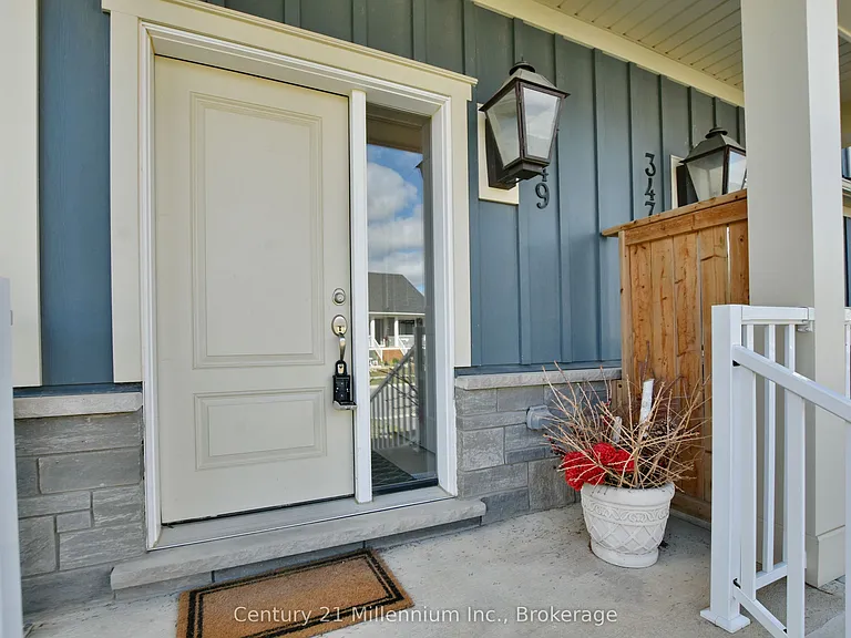 349 Yellow Birch Cres — Photo 3