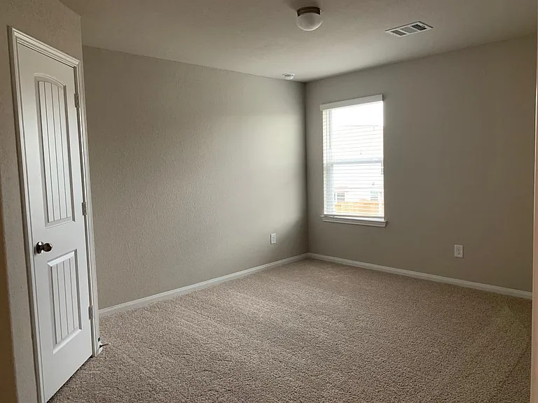 14048 Lamprey Dr — Photo 13