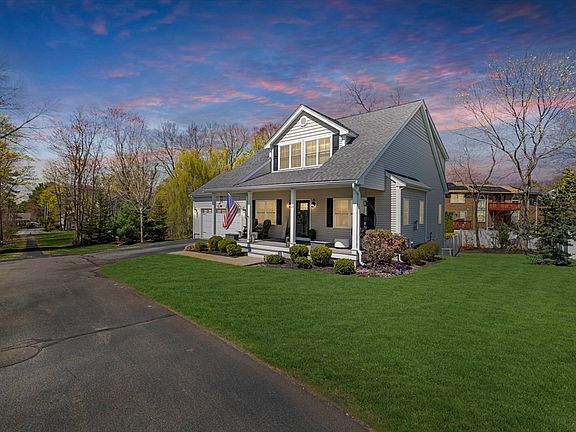 2nd image of 10 Charles View Ln
