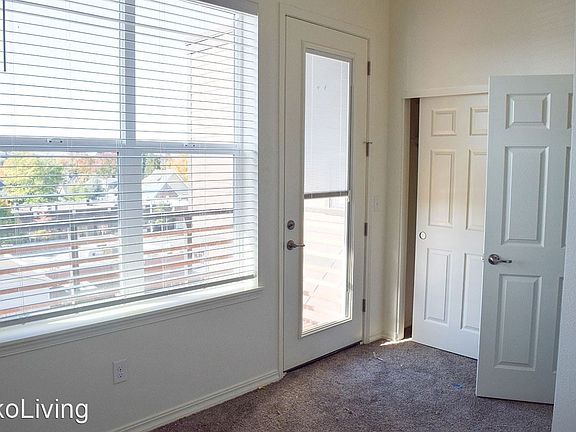 5th image of 2008 Broadway St #305