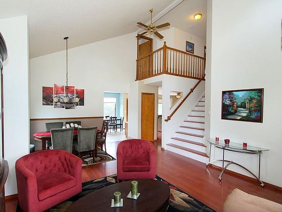 Living Room/Dining Room