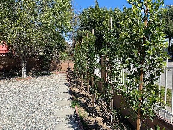 5th image of 8127 Coldwater Canyon Ave