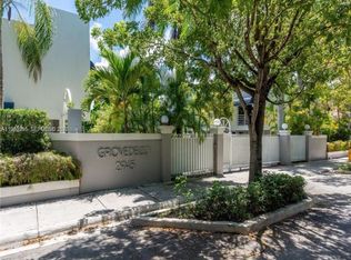 2945 Bridgeport Ave APT C, Miami, FL 33133