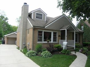 243 W Hickory Rd, Lombard, IL 60148