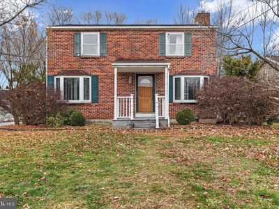 2279 Manor Rd, York, PA, 17408
