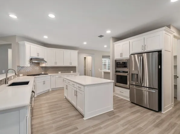 1116 Cornerstone Dr, Aubrey, TX 76227